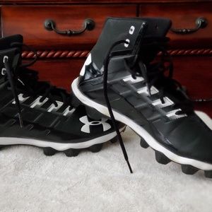 Men Football Cleats